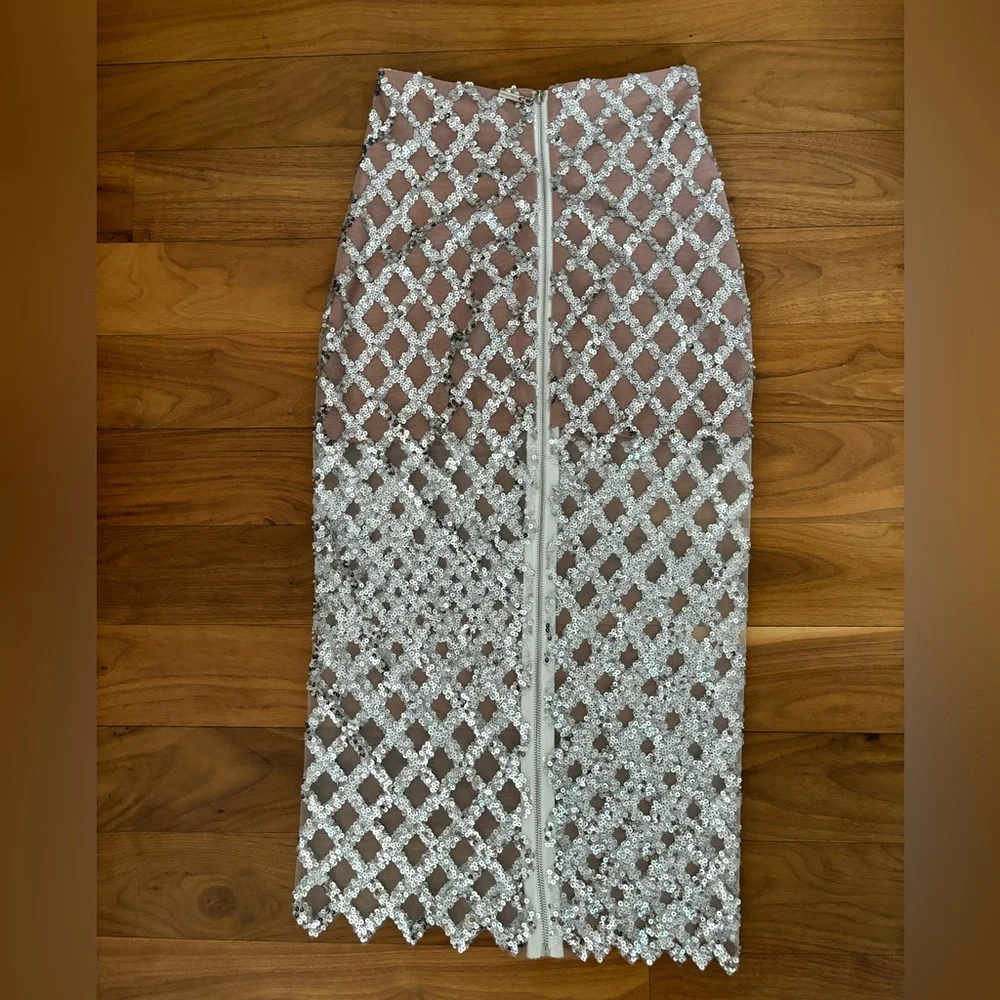 Bronx & Banco silver sequin midi skirt, size Small - Picture 3 of 3